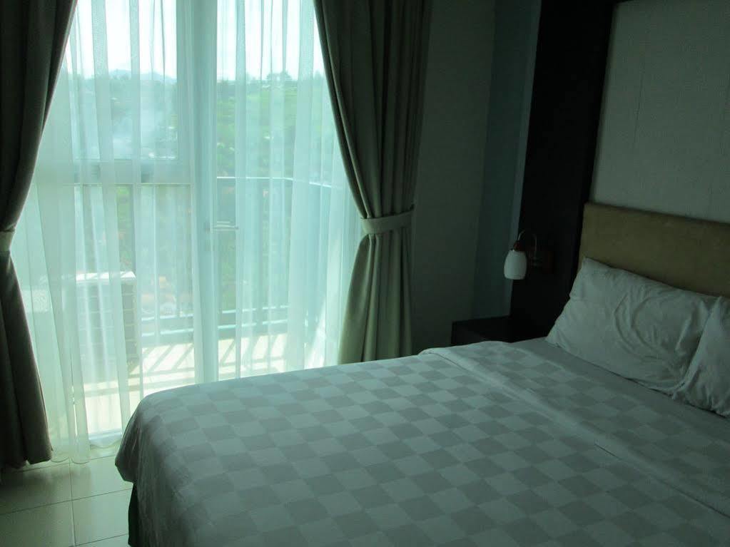 Marbella Suites Bandung Cimenyan Exteriér fotografie