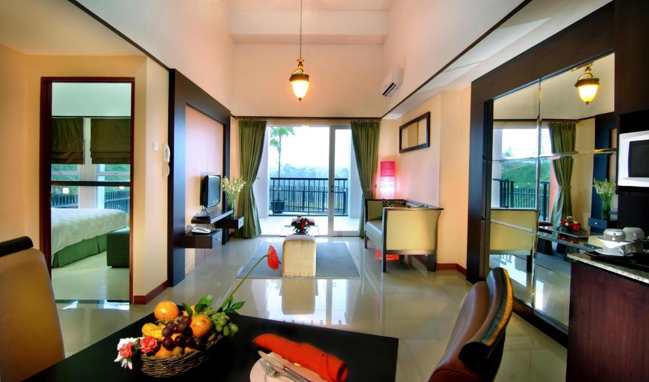 Marbella Suites Bandung Cimenyan Exteriér fotografie